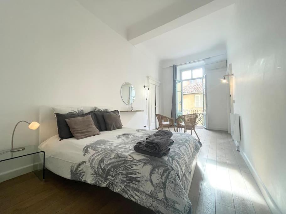 Homelivia, Vieux Nice, De Charme, Clim Balcon * Nizza